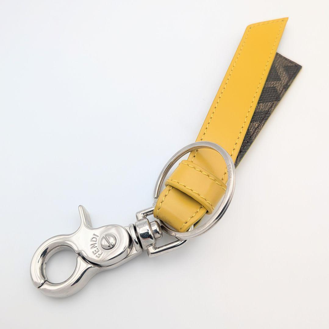 フェンディ FENDI ズッカ バッグチャーム キーホルダー 保存袋付