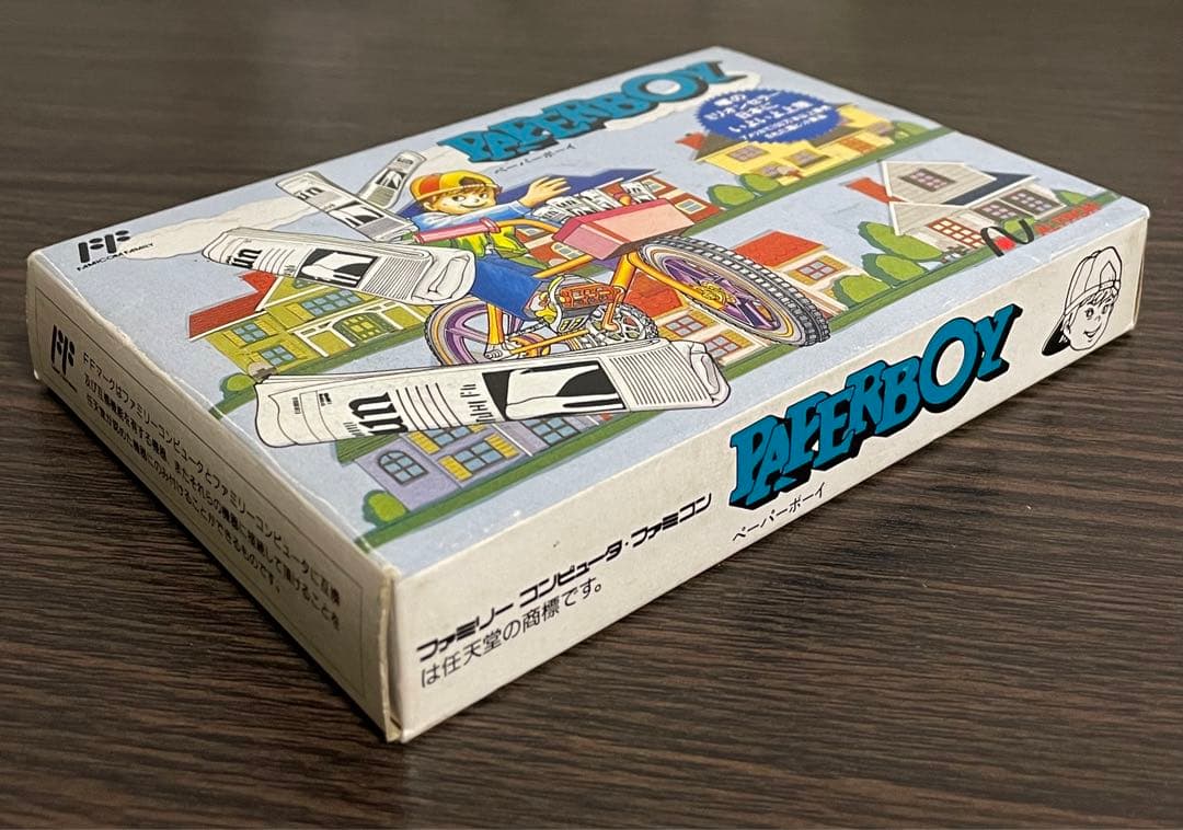 ファミコン　中古カセット　ペーパーボーイ　箱　説明書付き　PAPER BOY