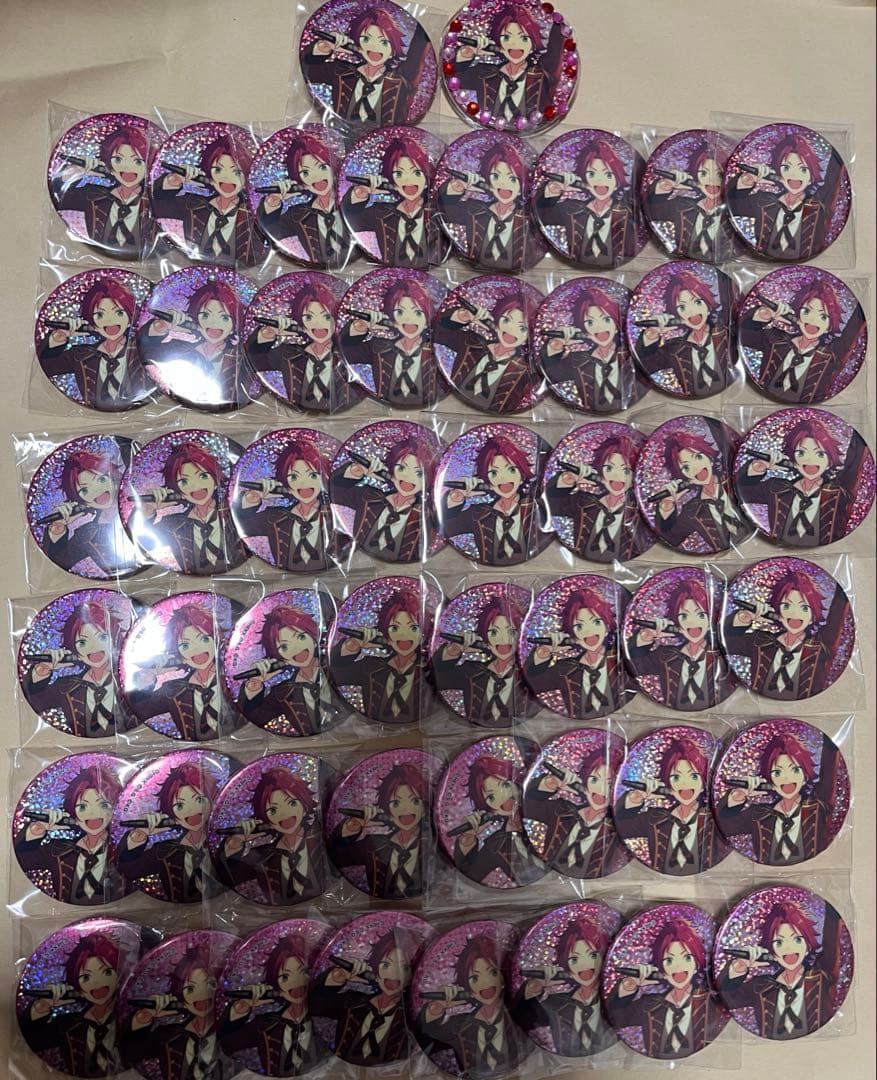 あんさんぶるスターズ あんスタ うたプリ コラボ 缶バッジ 衣更真緒 真緒