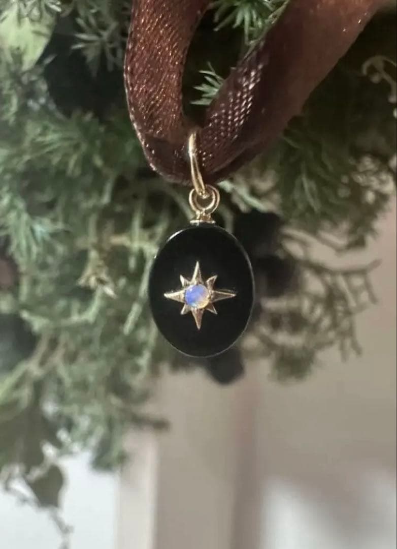 agete アガット　K10 チャーム　オニキス　オパール　販売証明書付き