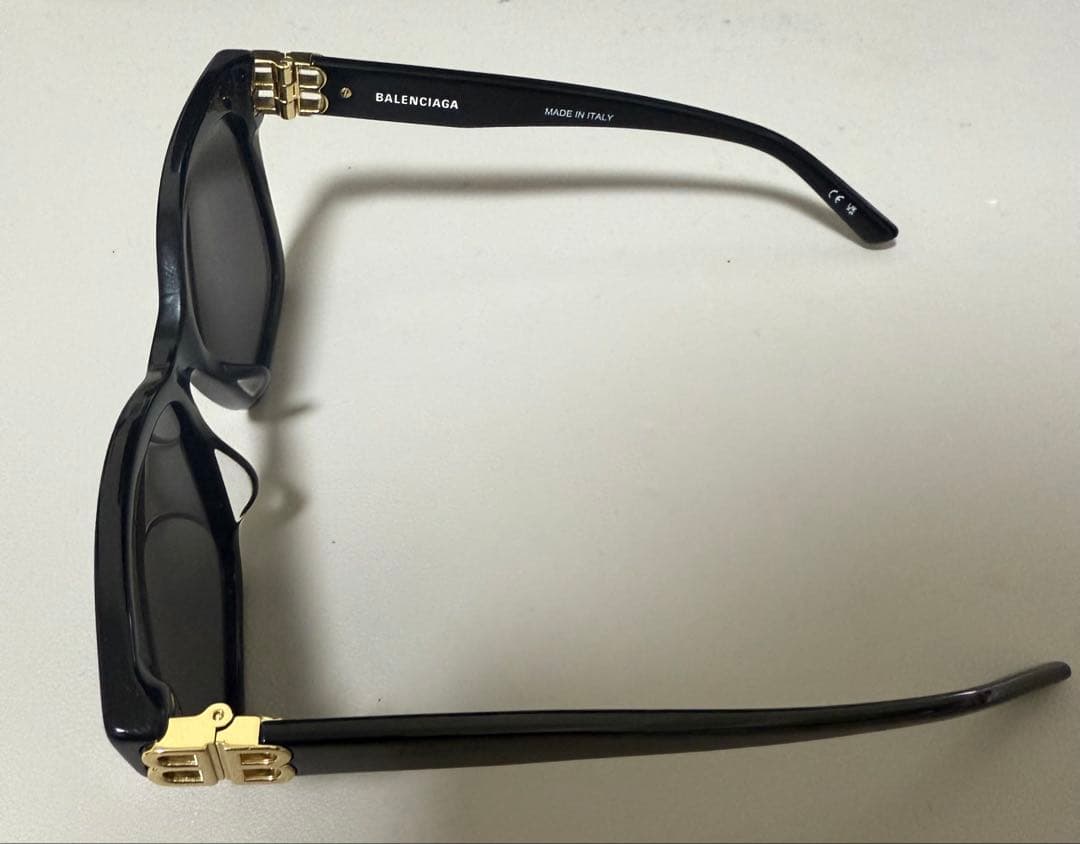 BALENCIAGA BB0102SA ブラックサングラス