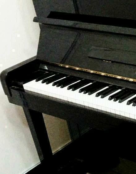 アップライトピアノ カワイ 3本ペダル