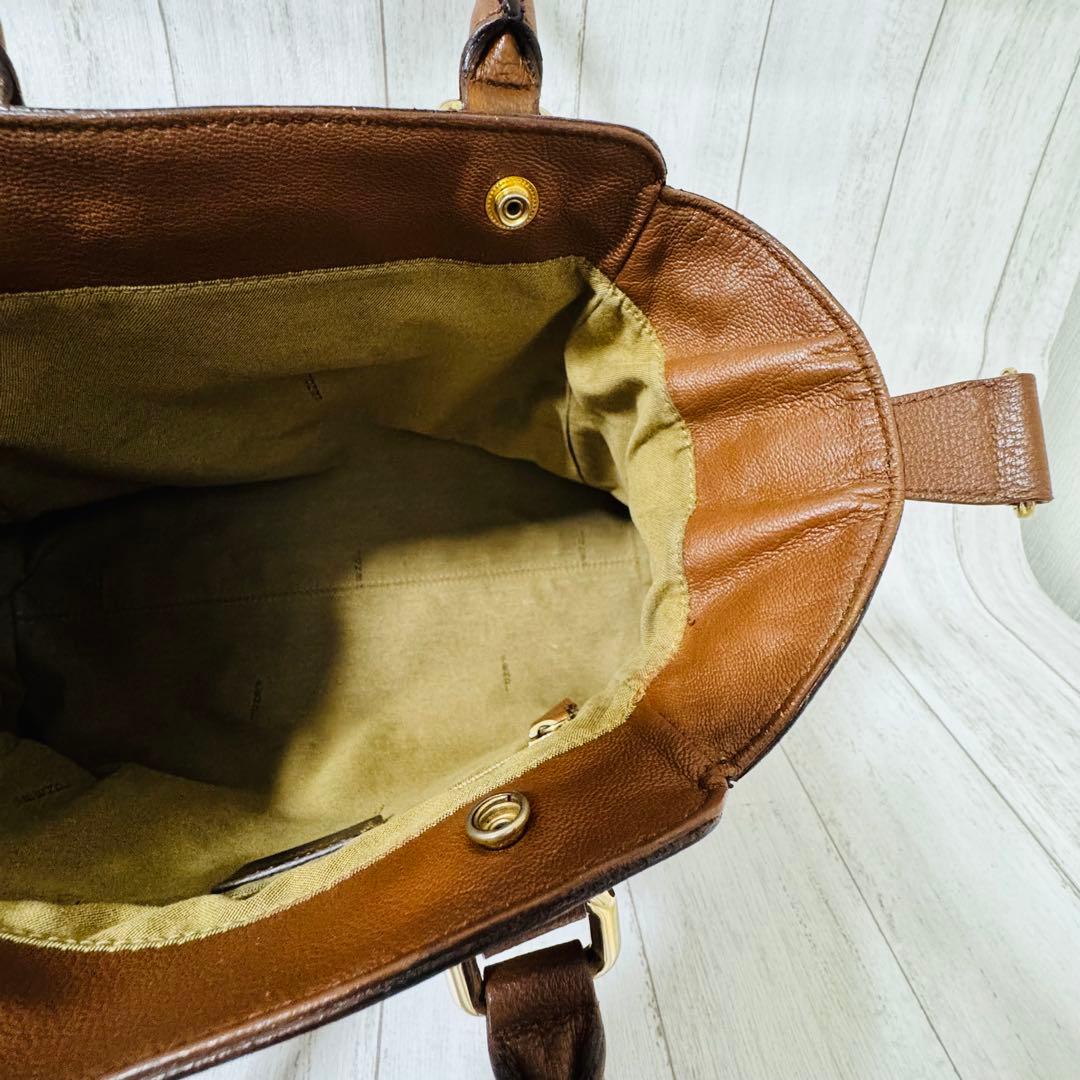 美品✨FENDI フェンディ レザートート ゴールド金具 ブラウン