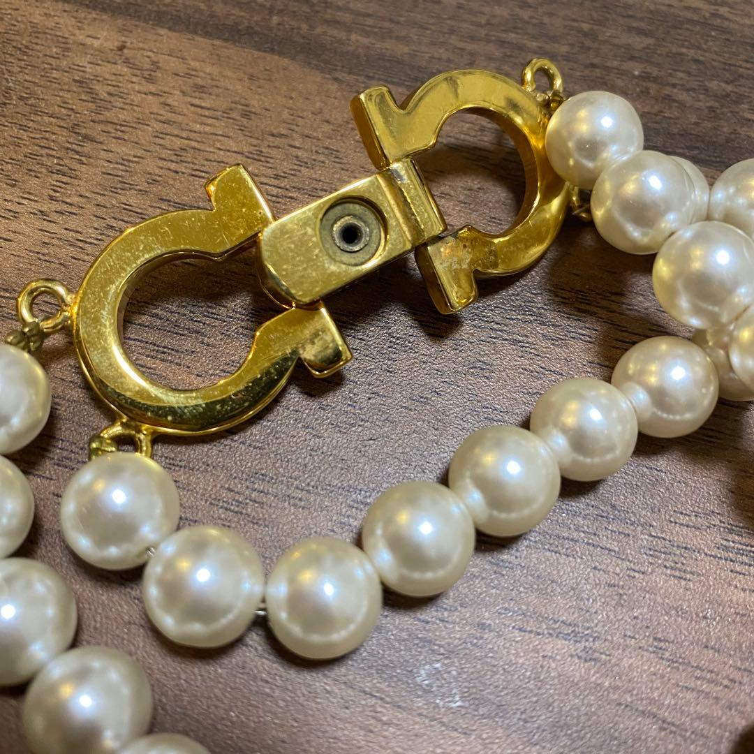 フェラガモ ガンチーニ パール ネックレス