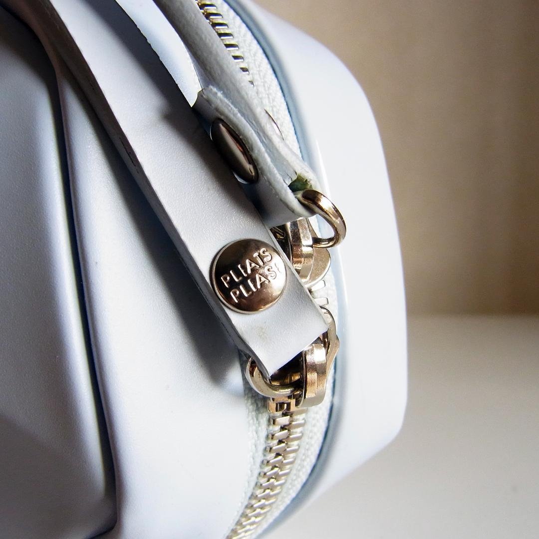 ISSEY MIYAKE CARAPACE PLEATS PLEASE バッグ