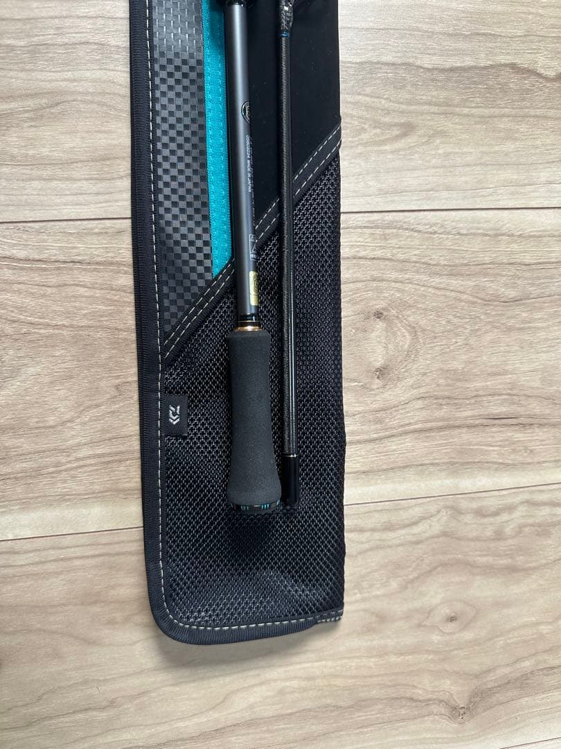 エメラルダス ストイストST 74-MMH