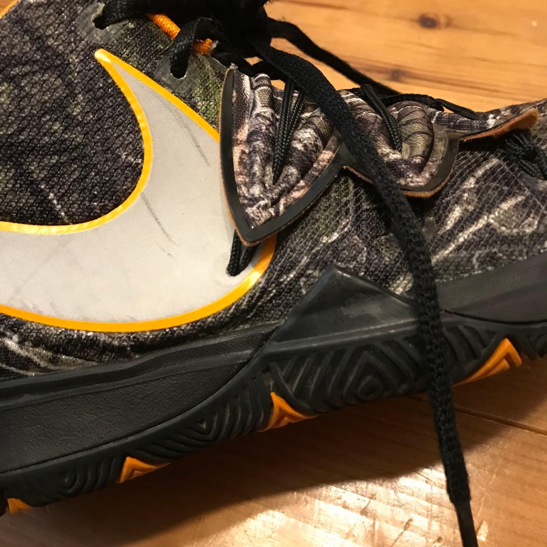 【レア】NIKE カイリー5 タコＰＥキッズ　22.5センチ　ナイキ　バッシュ