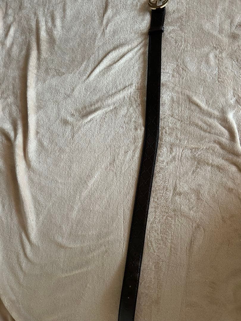 GW中お値下げ中!GUCCI ブラウンレザーベルト ダブルGロゴ