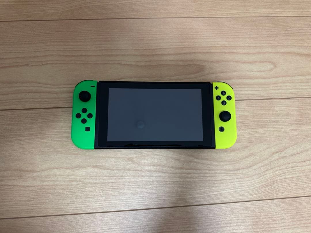 Nintendo Switch 本体　microsd ケース付き