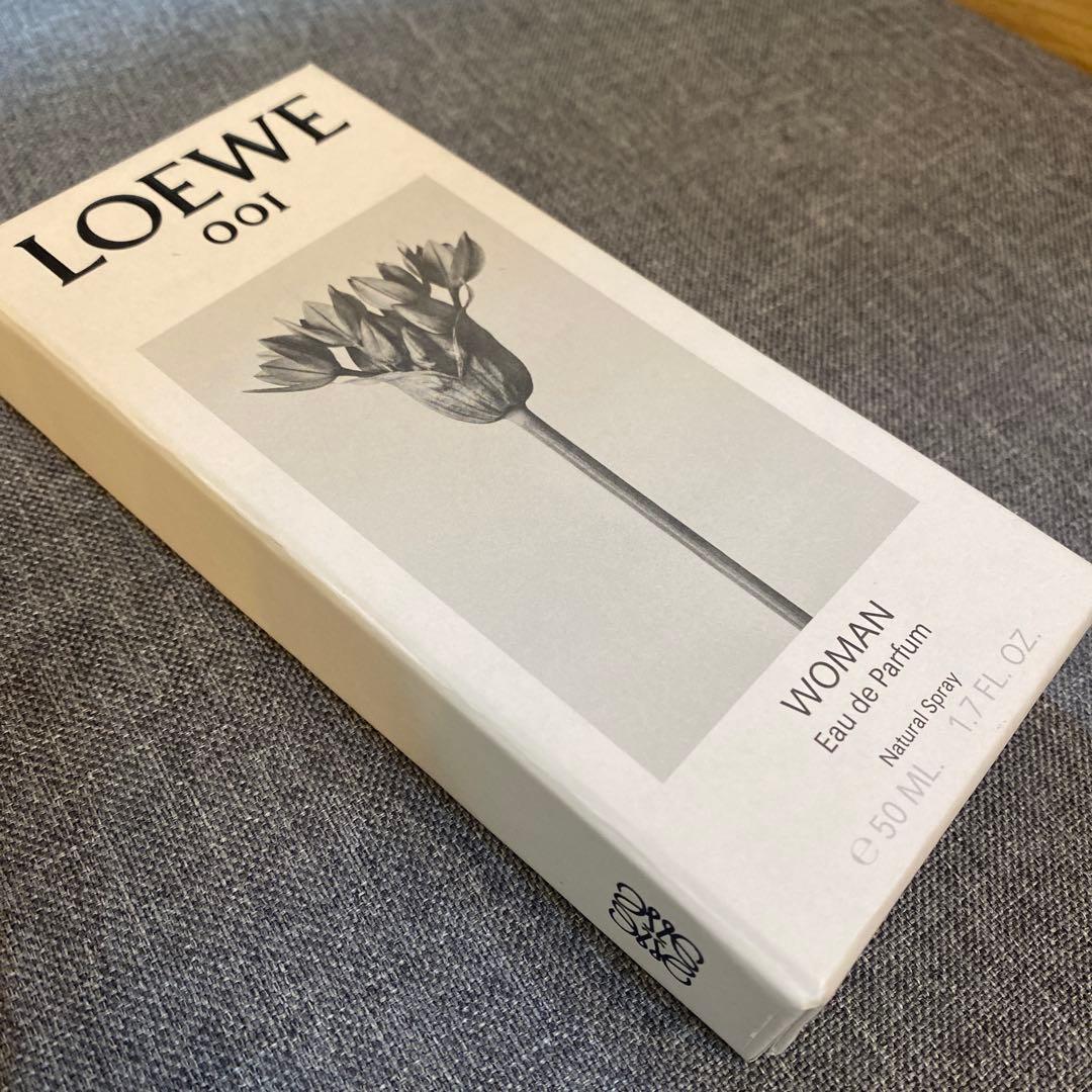 香水(女性用) LOEWE 001 WOMAN Eau de Parfum 50ml
