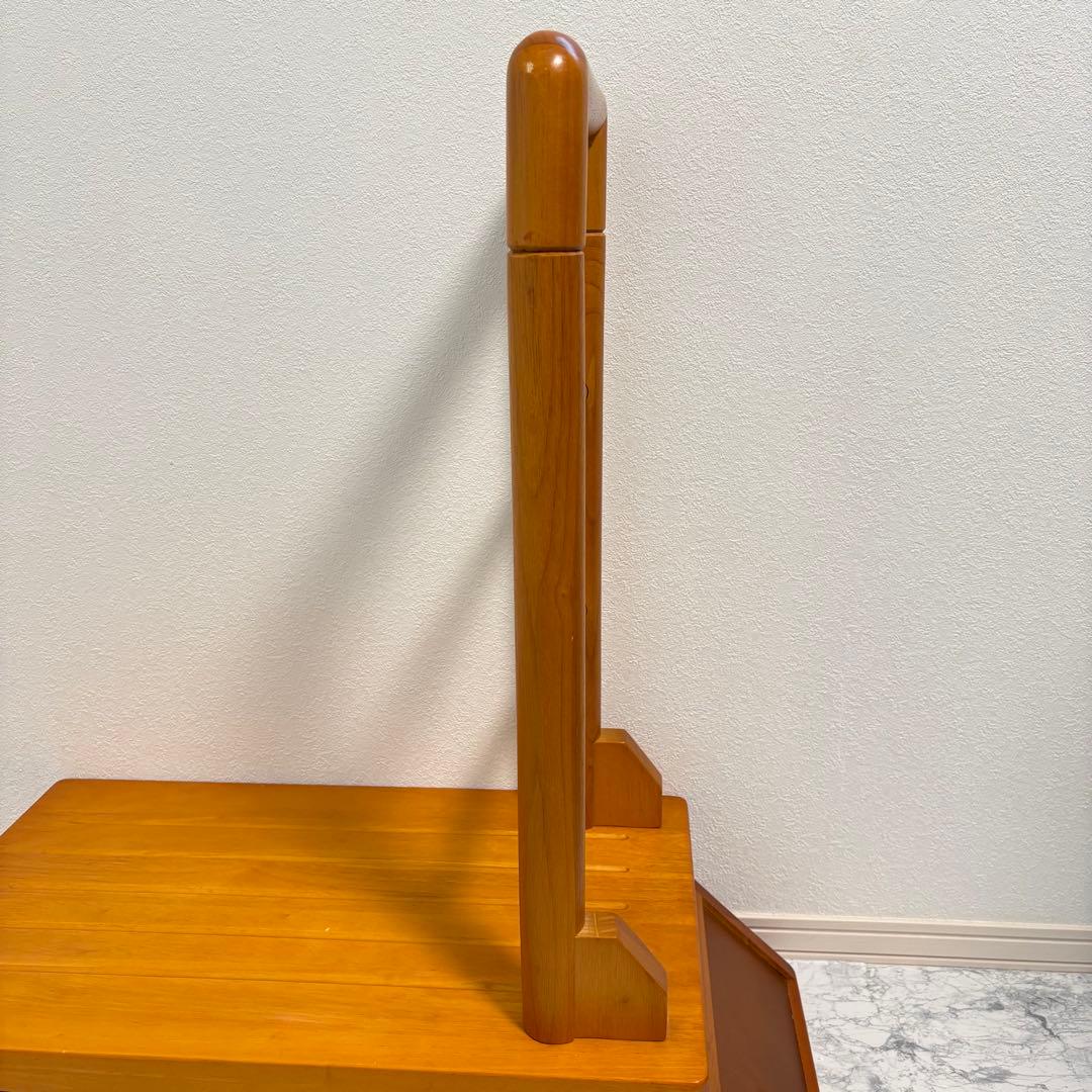 清潔✨手すり付玄関台 幅60cm TAN-889-60 介護用品　片手タイプ