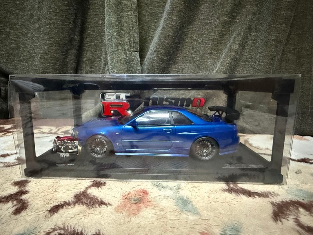 イグニション　1/18 スカイラインR34 GT-R RB26エンジン付き