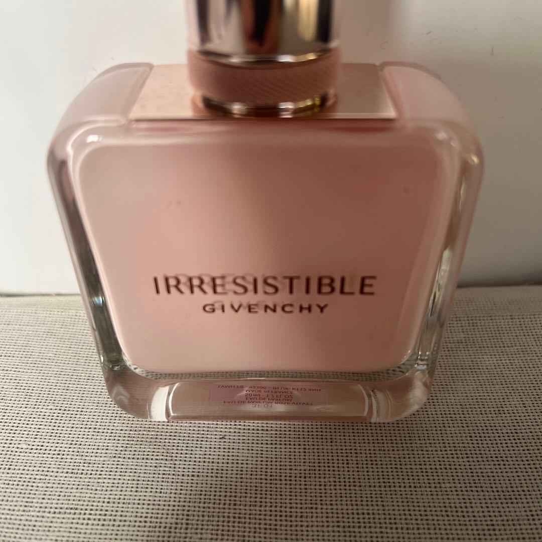 Givenchy Irresistible 香水