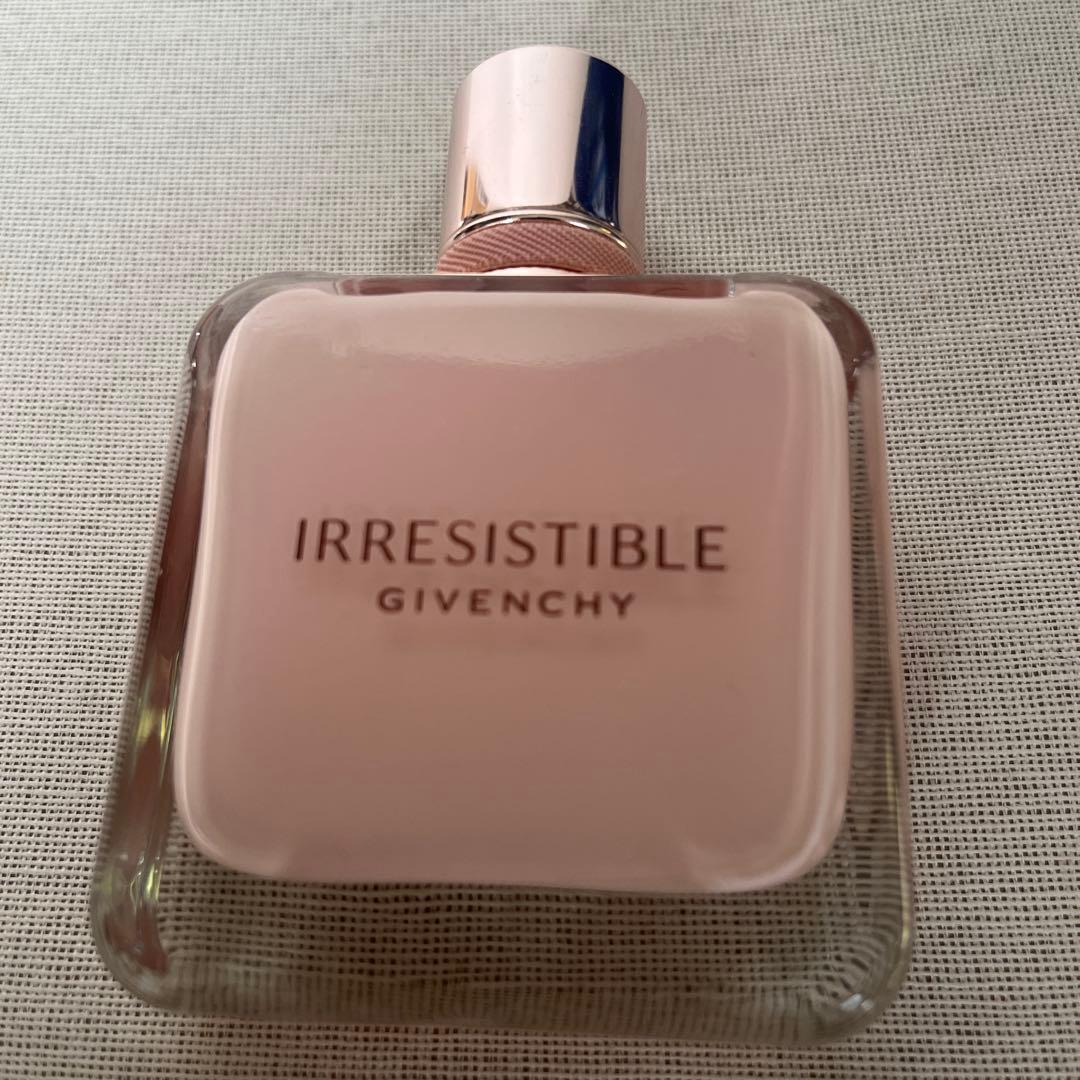 Givenchy Irresistible 香水