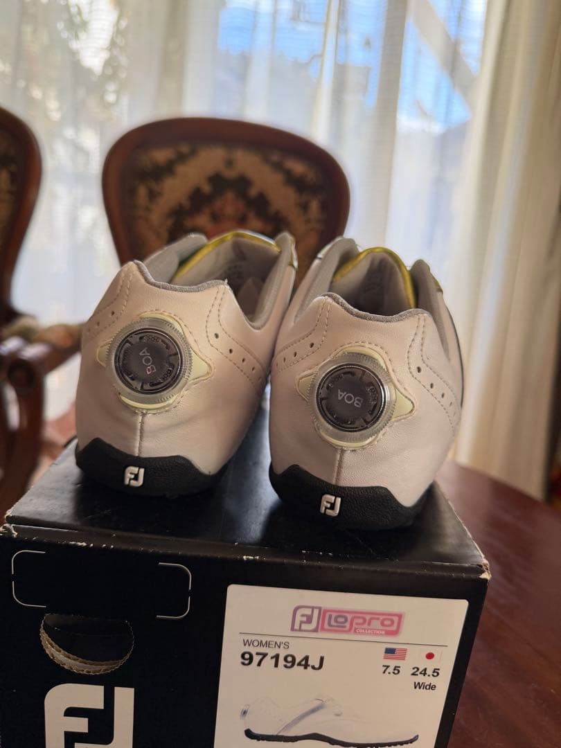 24.5 ゴルフシューズ　フットジョイ　レディース
