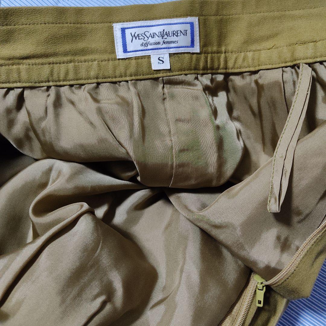 イヴサンローラン スカートスーツ上下 セットアップ 半袖 カーキ 金ボタン