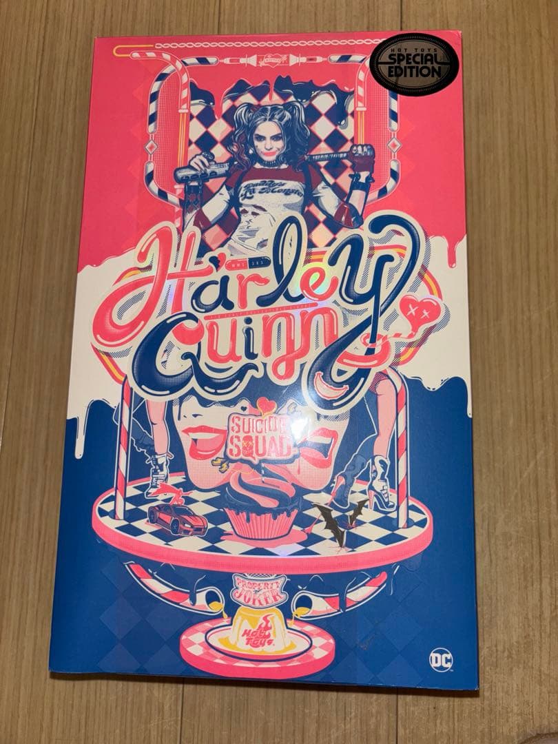 新品未開封 ハーレイ クイン ホットトイズ　スーサイド スクワッド