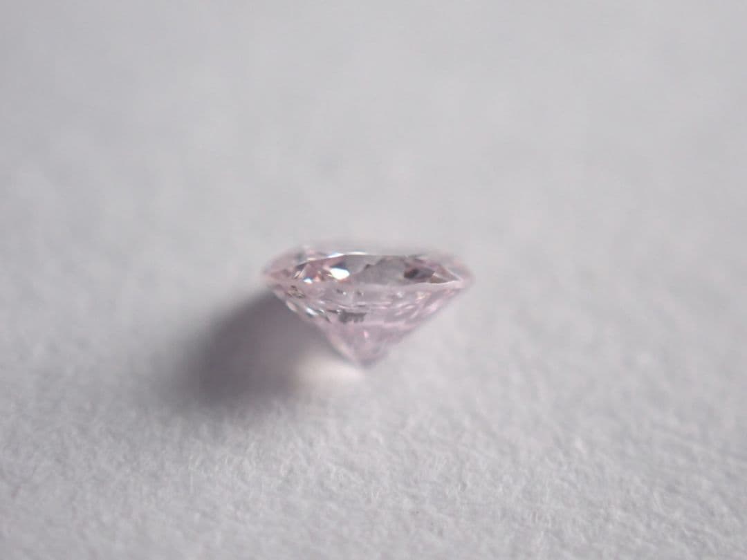 ネイルにも！激安早い者勝ち！天然！22800円！憧れの天然ピンクダイヤルース