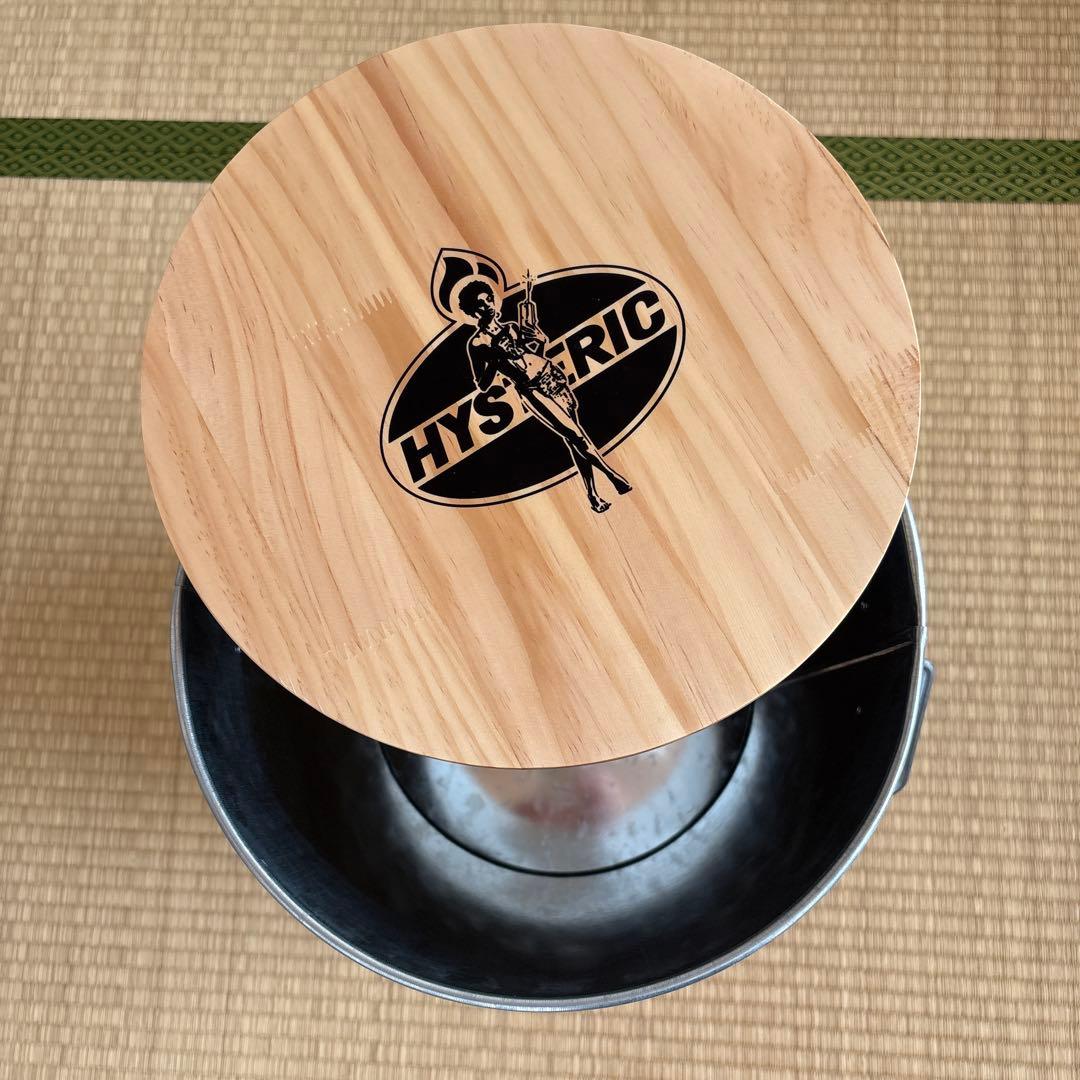 ヒステリックグラマー　ノベルティ缶