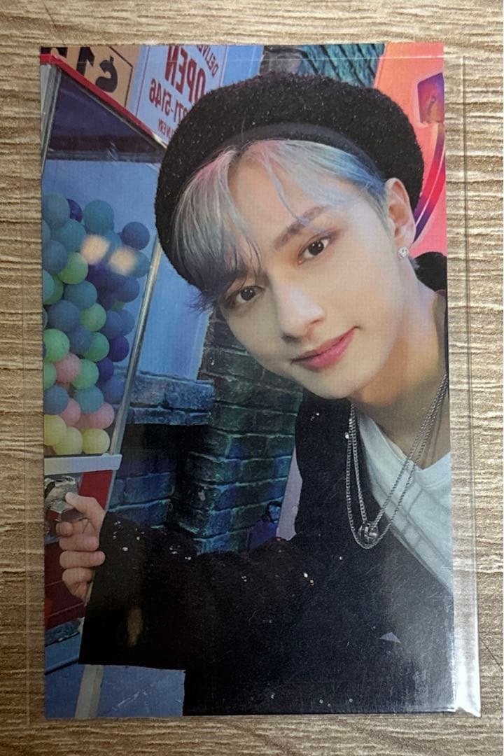 SEVENTEEN ジュン　ユニバ　SECTOR 17 Compact トレカ