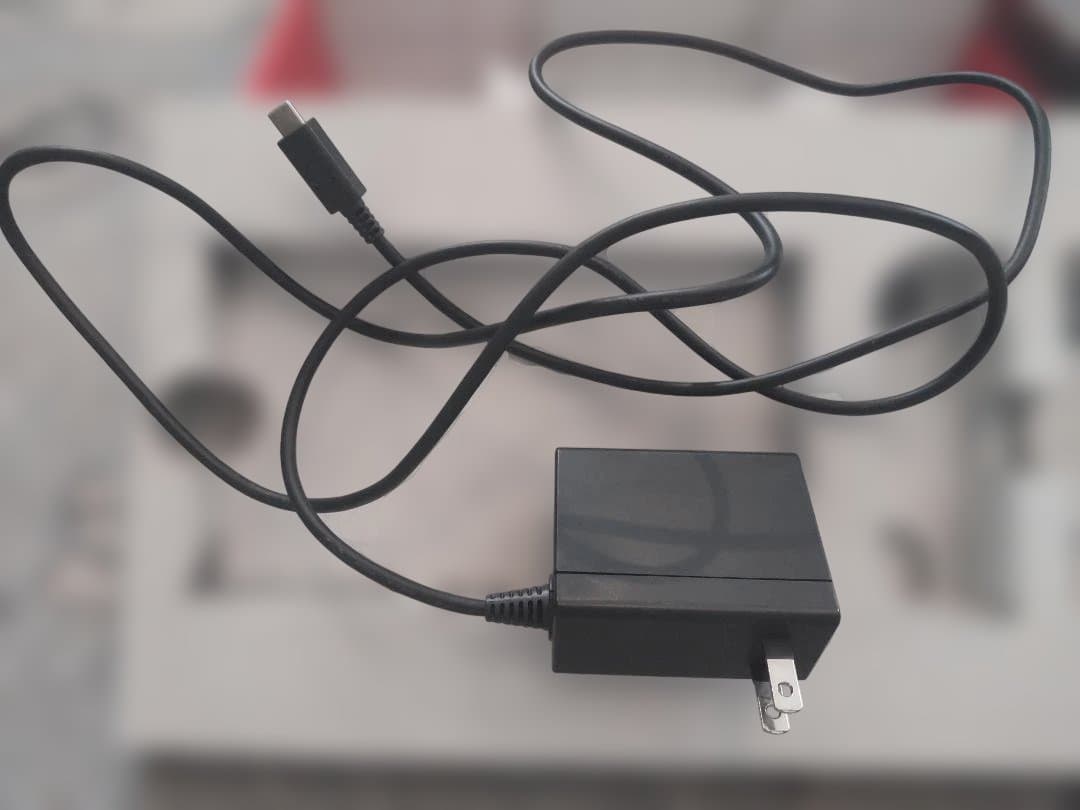 Nintendo Switch 本体 青/赤 Joy-Con付き