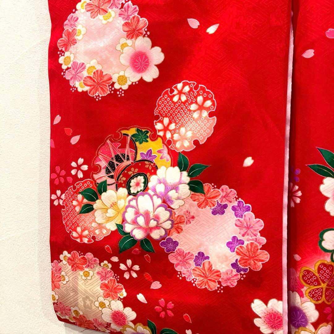 お宮参り　産着　祝着　女の子　襦袢付き 赤地に鞠と熨斗・桜吹雪　正絹