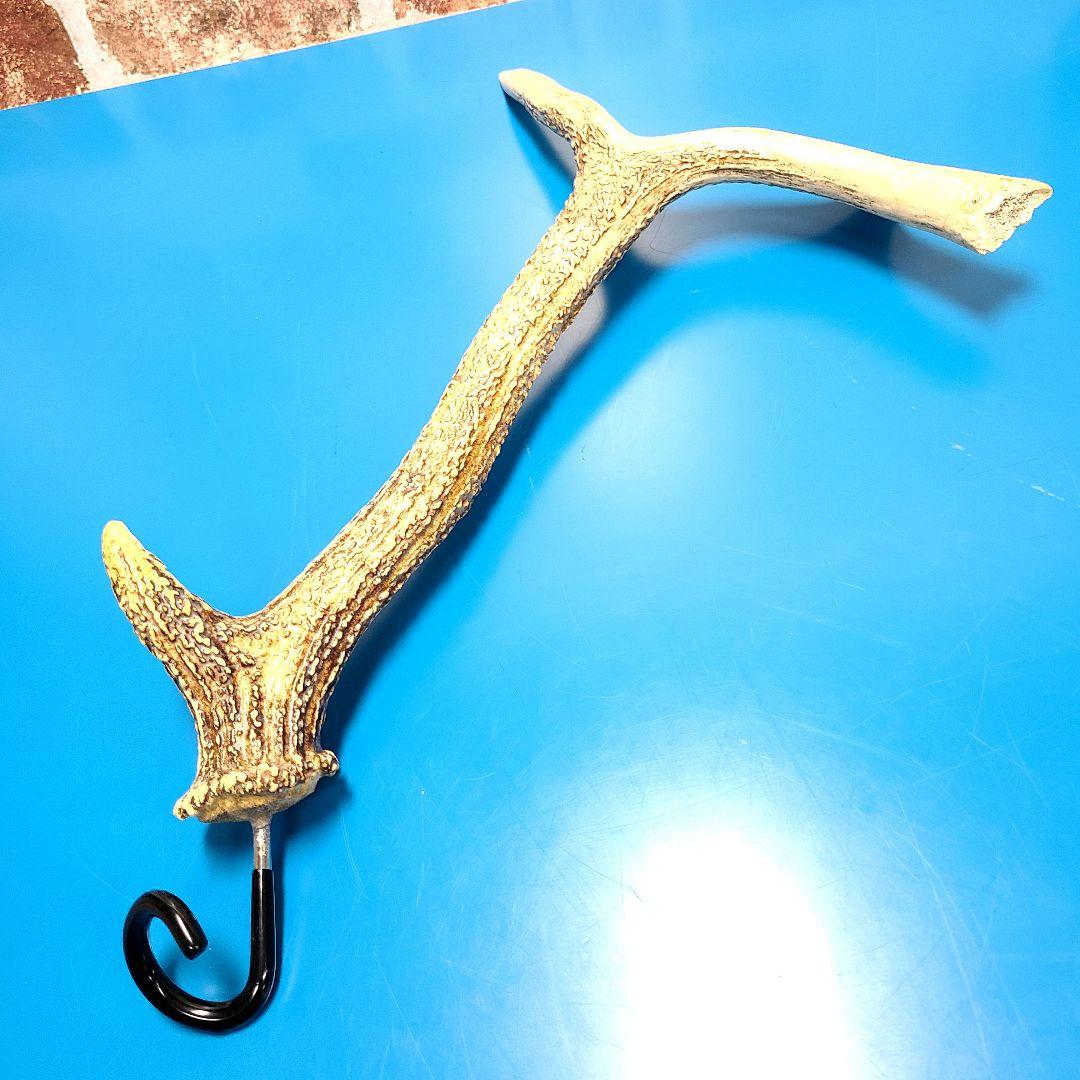 No590【20ミリ～25ミリ用】鹿の角、ランタンハンガー【無骨】