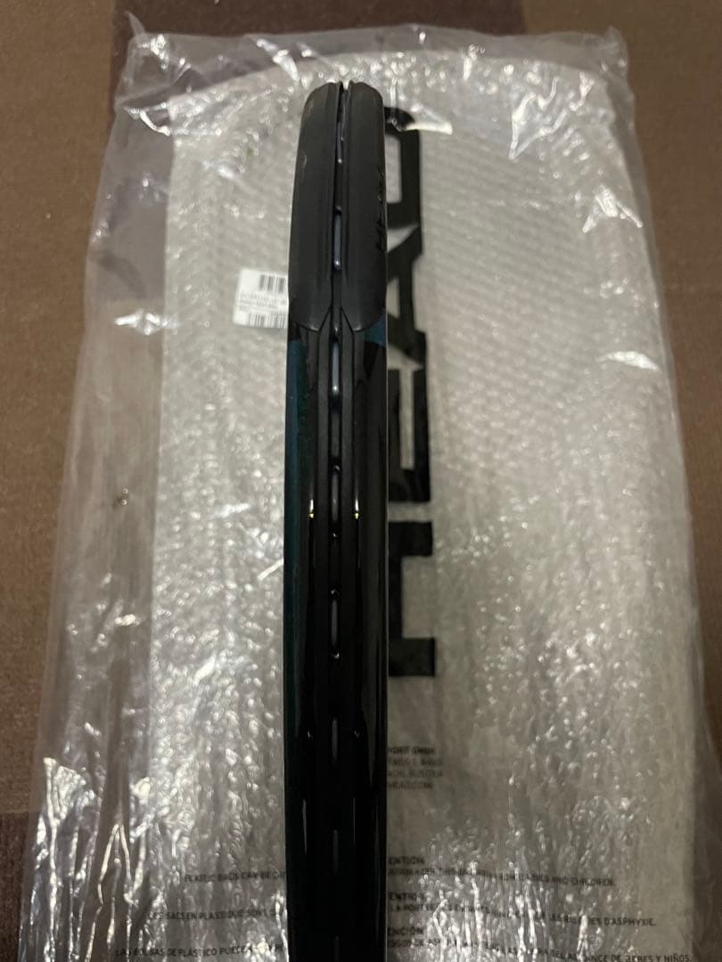 HEAD GRAVITY tour 3 テニスラケット