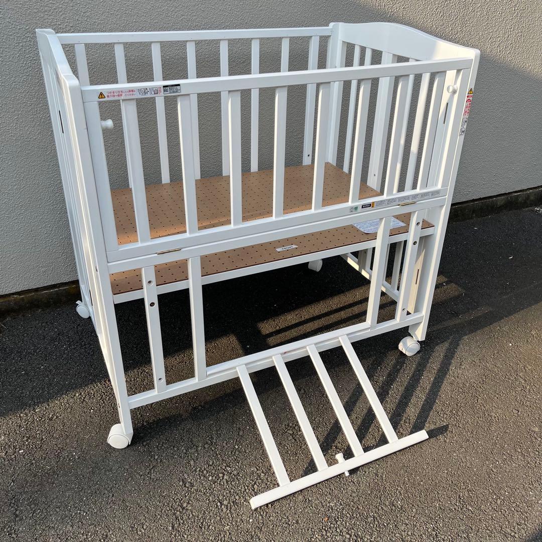 【美品・送料込み】 カトージ 折りたたみ式 ミニ ベビーベッド KATOJI