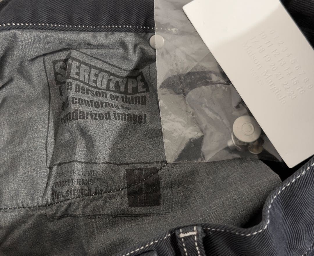 メゾンマルジェラ　ブラックデニム 30