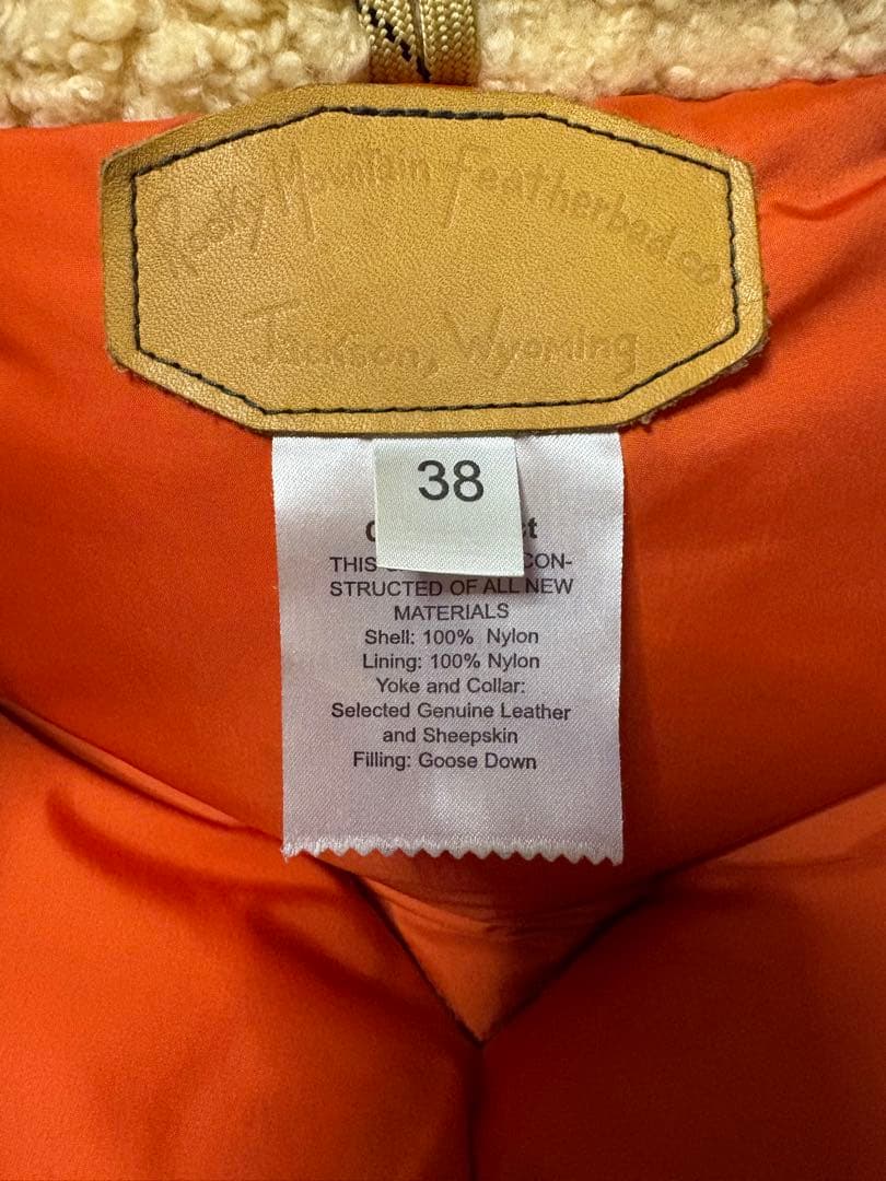 【美品】Rocky Mountain Feather bed ダウンベスト　38