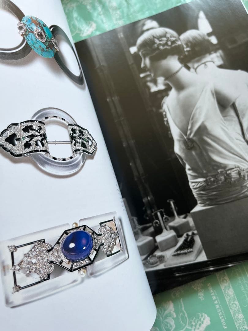 【非売品】Cartier カルティエ　豪華本