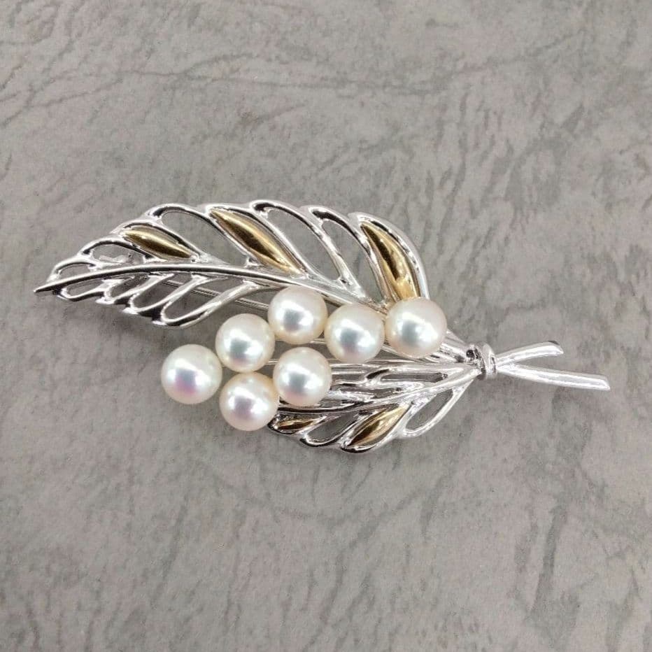 SV/K18あこや真珠ブローチ　　中古品