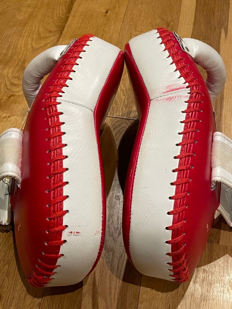 WINDY キックミット KP 8 赤