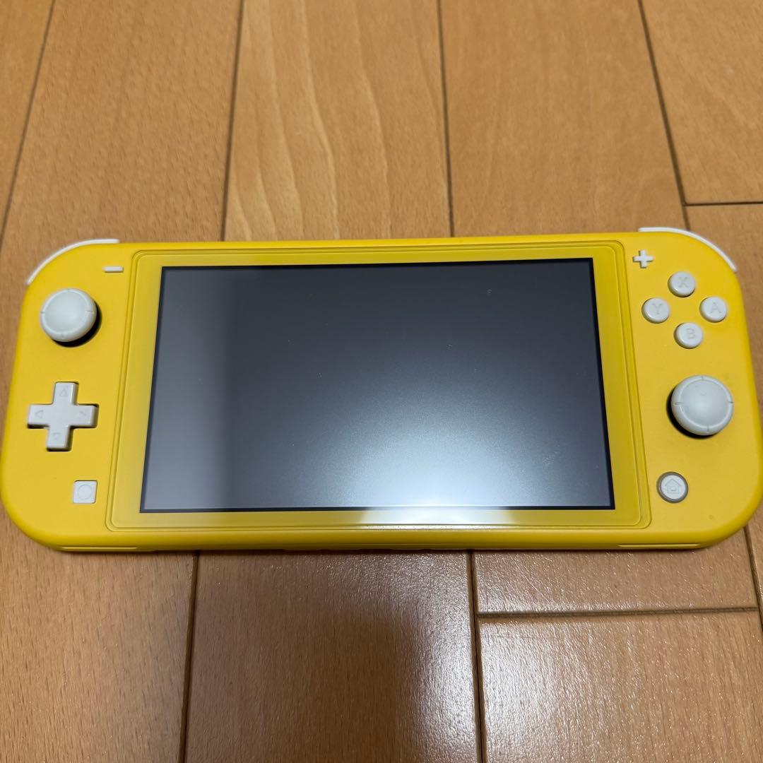 Nintendo Switch Lite イエロー ジャンク品 ケース付き