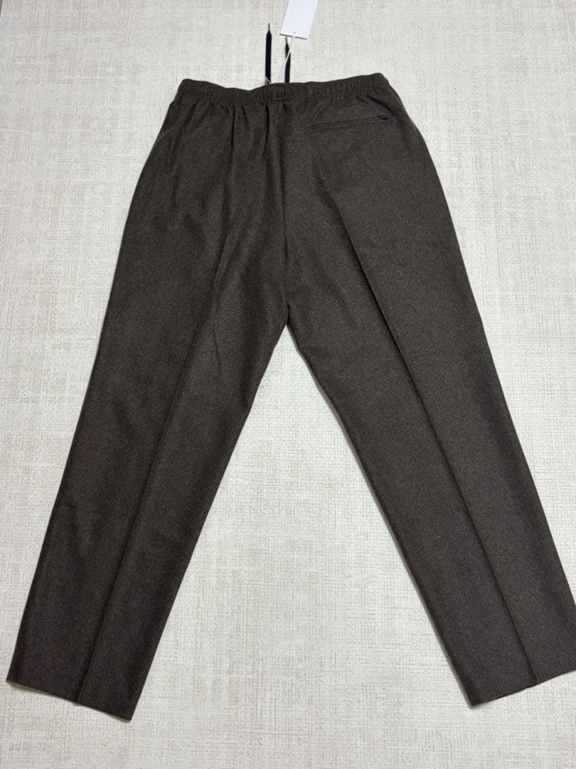 【SAUNAMAN様新品未使用】セラードアー ALFRED COULISSE