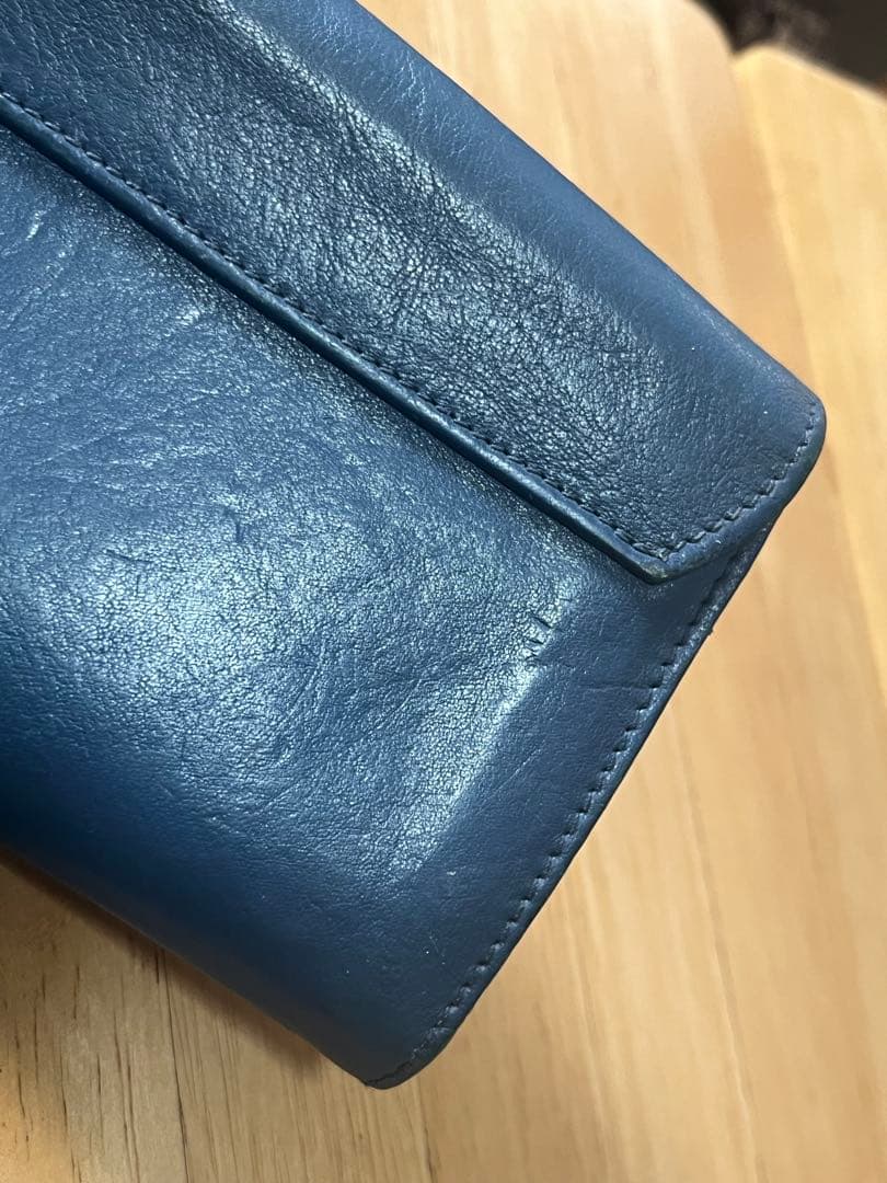 Lemon イルビゾンテ 長財布 ブルー系 ネイビー系 ロゴ型押し 収納多