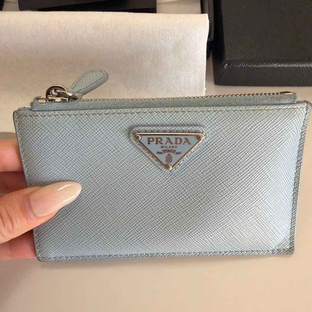 PRADA レザー ケース　ウォレット　カードケース　ライトブルー