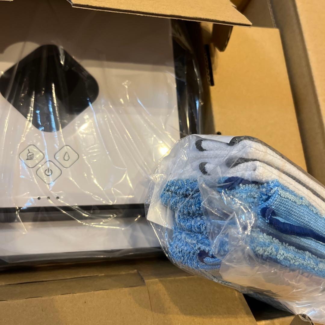 y*3様 iRobot ロボット掃除機本体 モップパッド付き　380j 新品未使