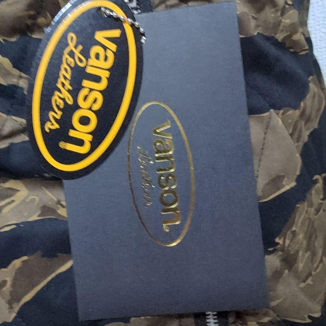 ep13 vanson リバーシブル ベロア アーチロゴ 迷彩柄 メンズLL相当