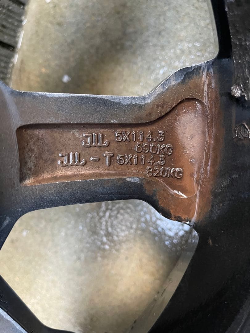 デリカD5 タイヤホイールセット　235/70r16 MK-36