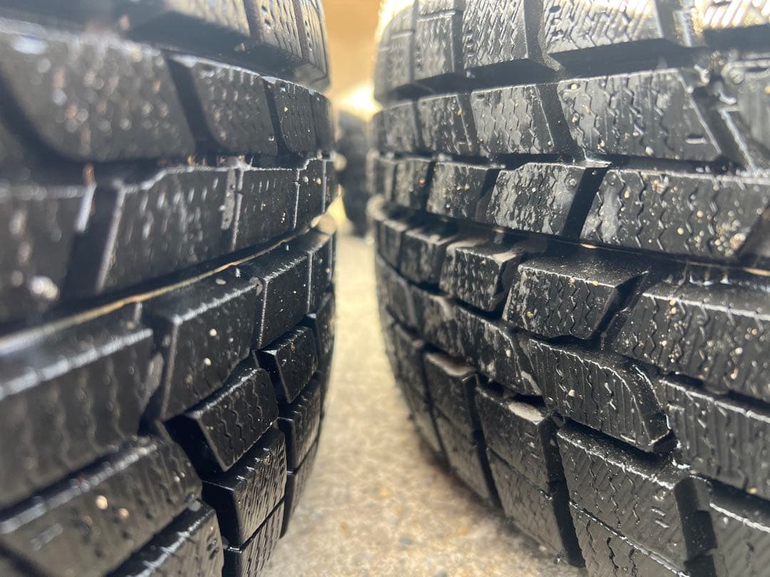 Goodyear 195/65R15 スタッドレスタイヤセット プリウスなど