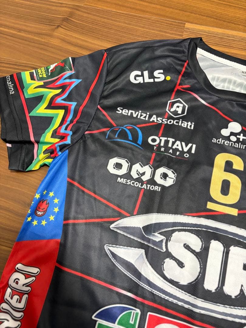 【激レア/新品】セリエA ペルージャ ジャネッリ選手応援シャツ　フルロゴ入り