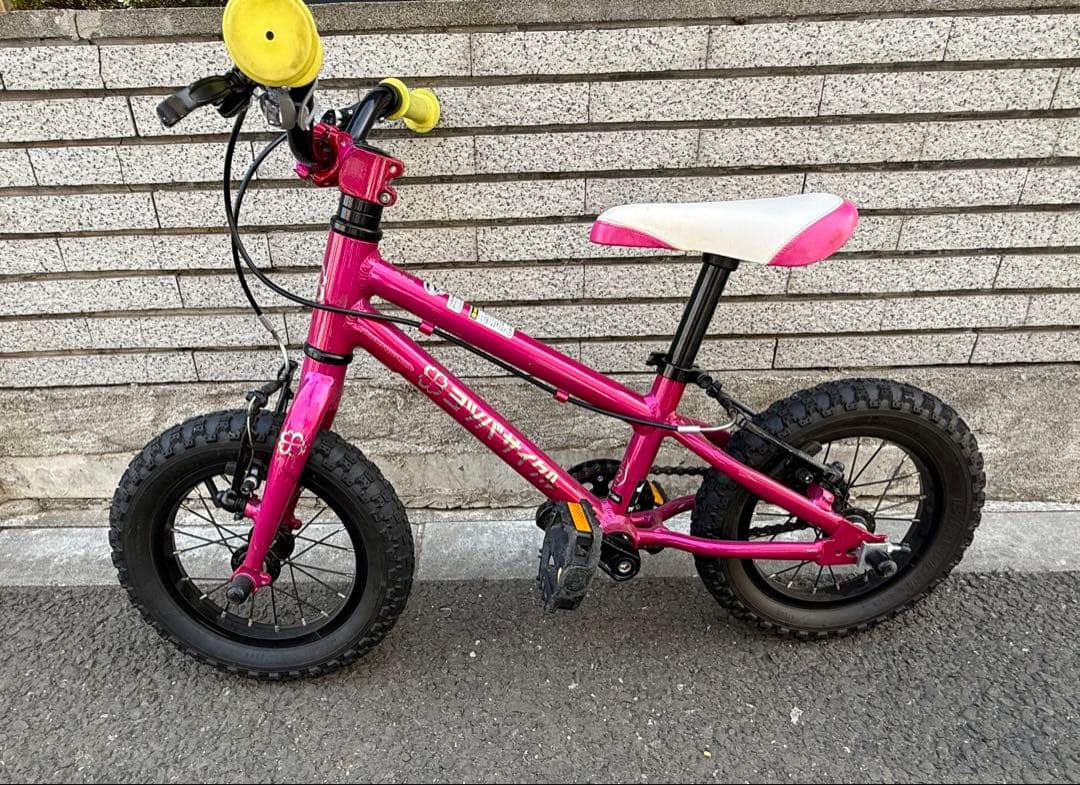 ヨツバサイクル　12インチ