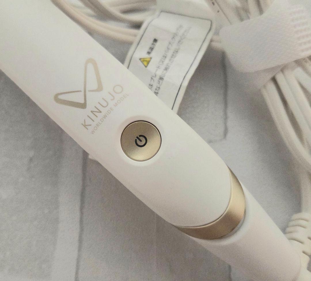 【値下げ】KINUJO ストレートヘアアイロン ホワイト