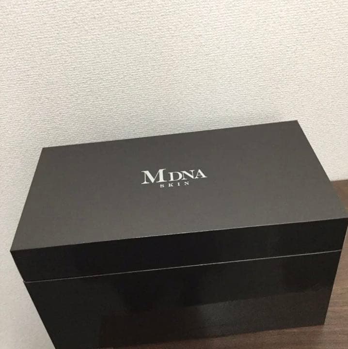 MDNA SKIN リジュビネーターセット　マドンナ 新品