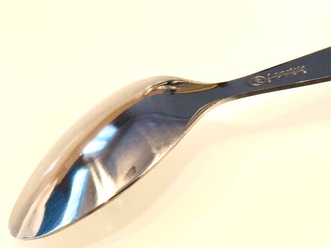 Laguiole elite カトラリーセット 24本入り　シルバー　刻印入り