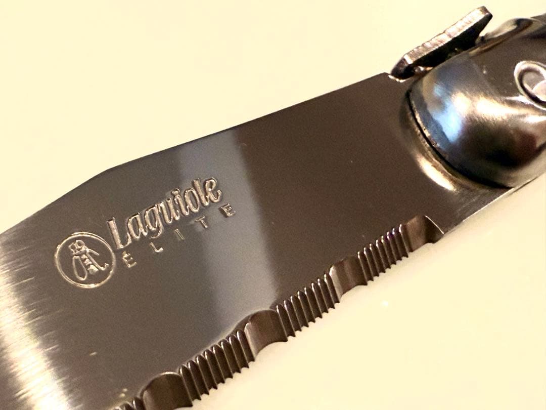 Laguiole elite カトラリーセット 24本入り　シルバー　刻印入り