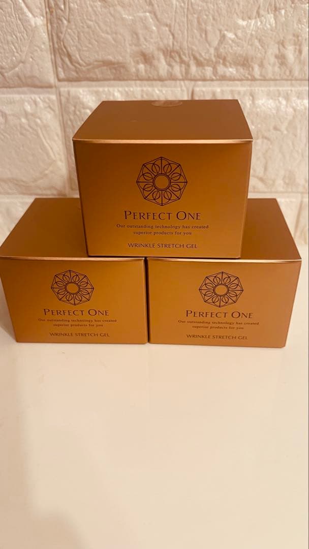 パーフェクト　ワン　フェスクリーム50g×3個