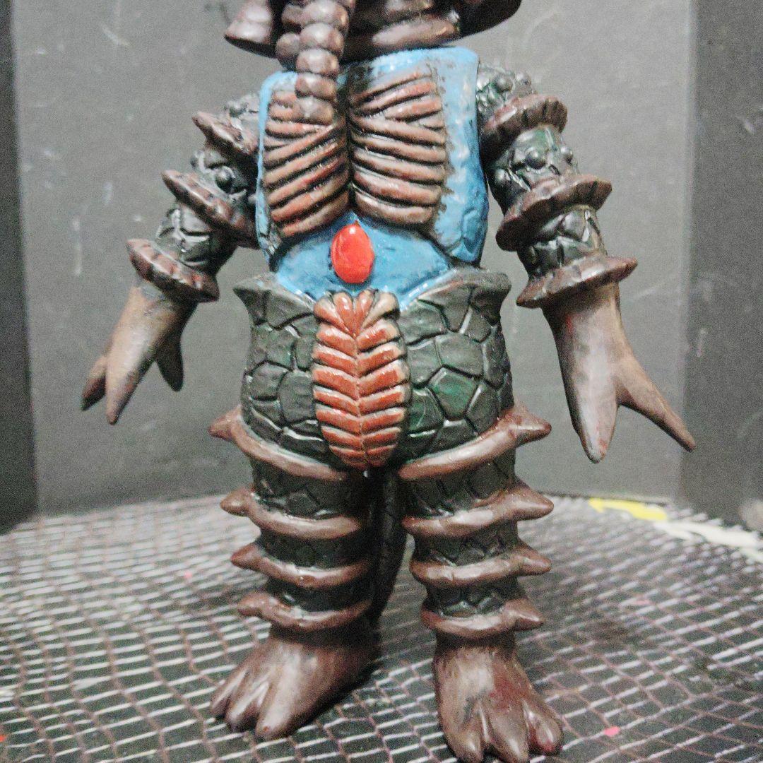 ウルトラ超獣旧型絶版ソフビ巨大ヤプール.ヒッポリト星人（2716ei.2334）